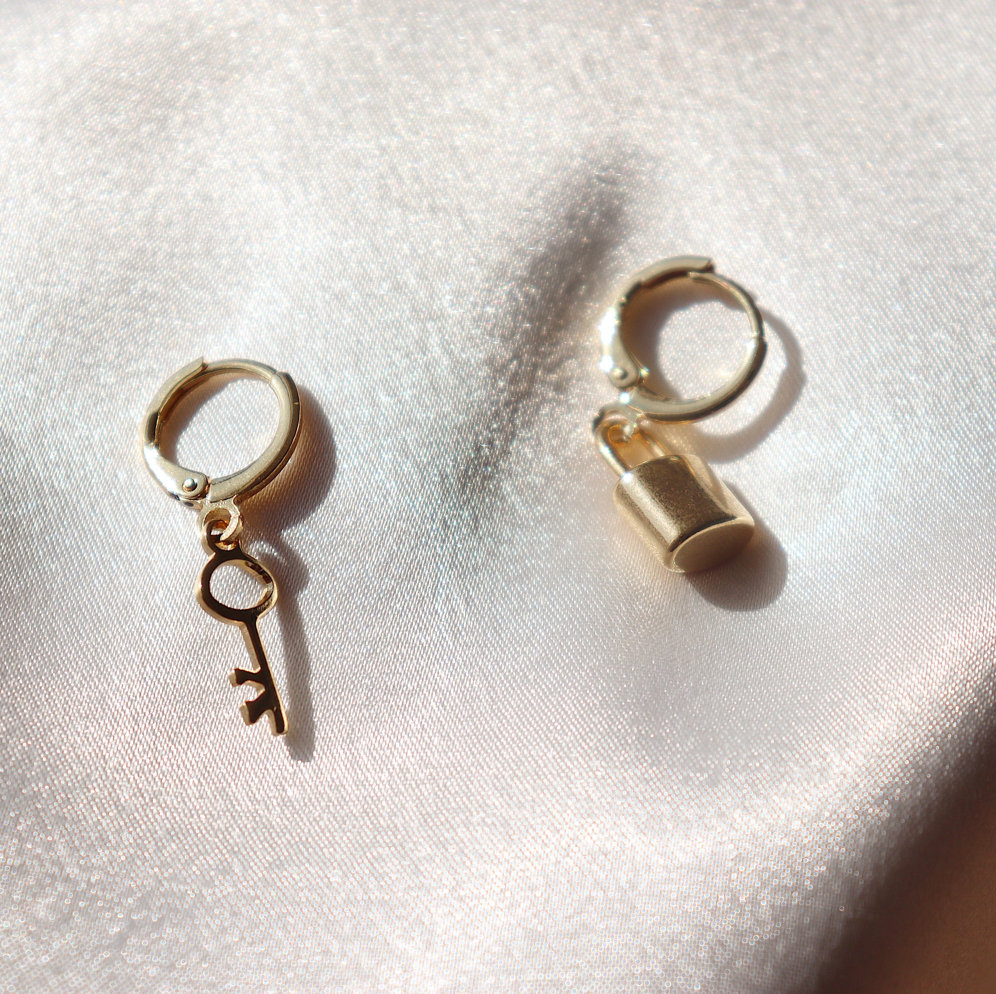 PIRKKO Heart Lock Padlock Hoop Earrings, Korean Designer, Gold Dangle –  Hayland Living™