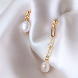 Asymmetrical Pearl Stud Earrings